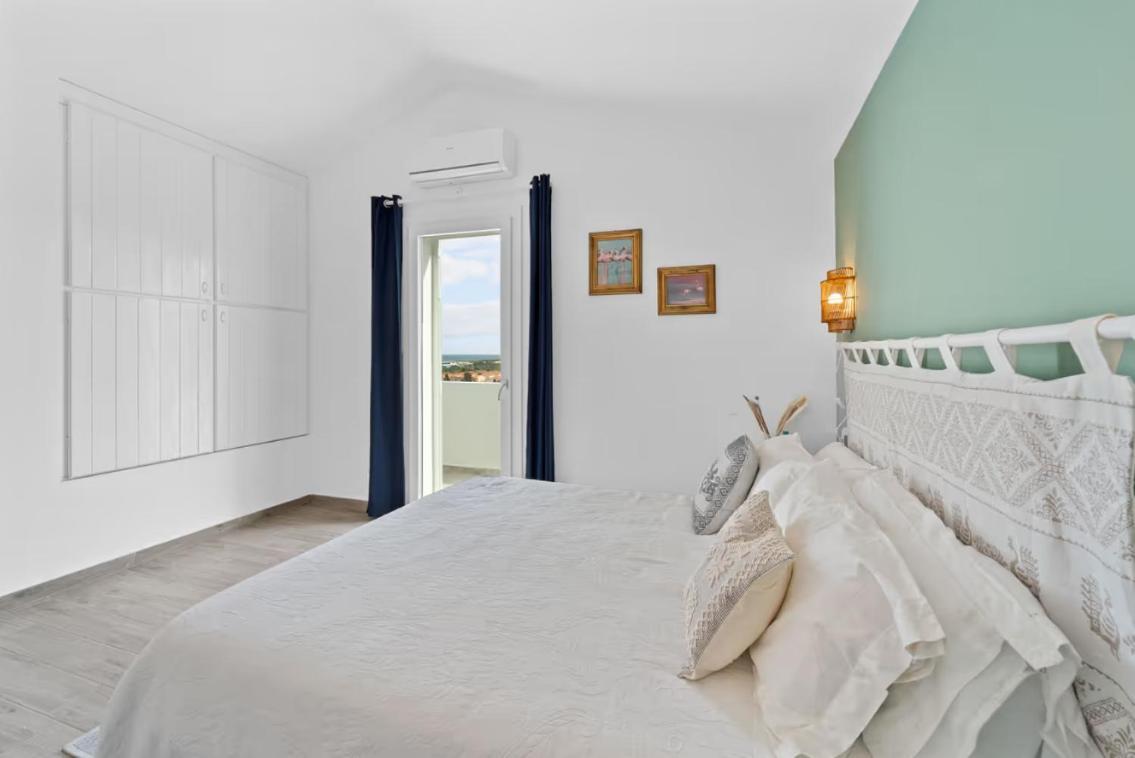 Aria De Domus Villa Sant'Antioco Exterior photo
